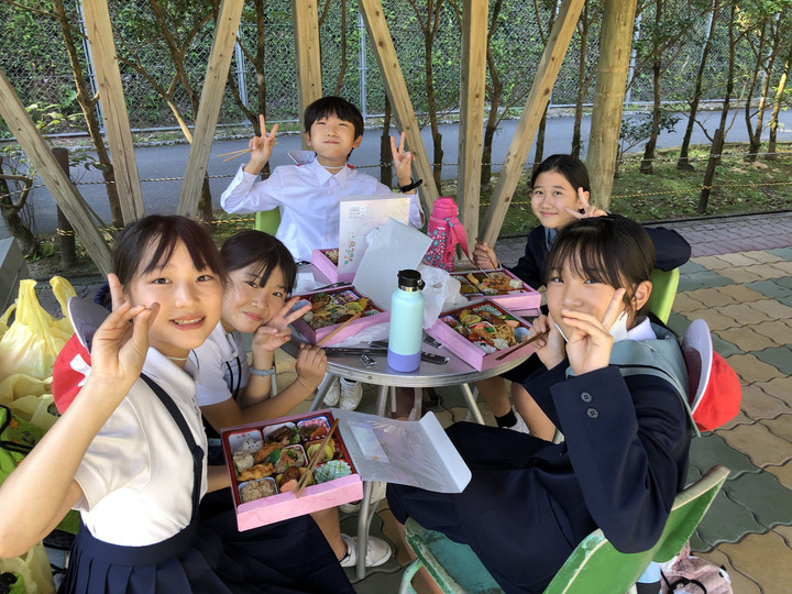 2f401ee35dbb4a99844b9430d15ed4e6